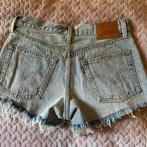 501 Levi shorts